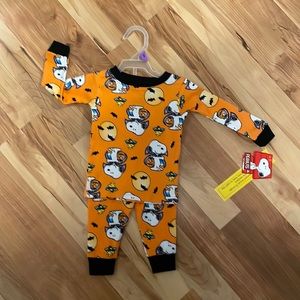 Peanuts Snoopy Halloween Two Piece Pajamas - Size 12 Months
